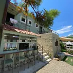 Zevkliler Alacati