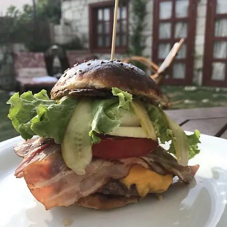 Oda ve Kahvaltı Zevklıler Alaçati 3*