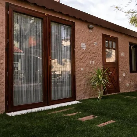 Oda ve Kahvaltı Zevklıler Alaçati